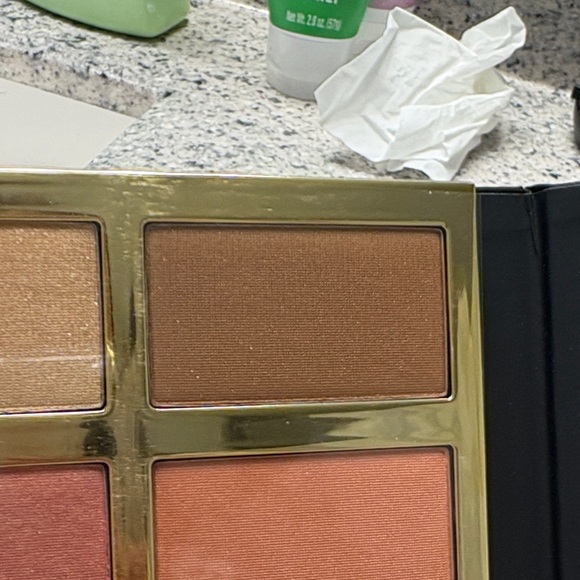 Tarte Tarteist Pro Glow & Blush Palette - Picture 9 of 11